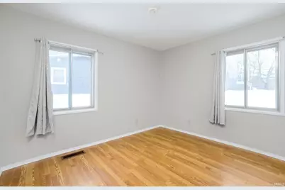 15640 Arthur Street, Granger, IN 46530 - Photo 21