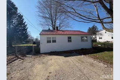 111 S Lake Street, Lakeville, IN 46536 - Photo 1