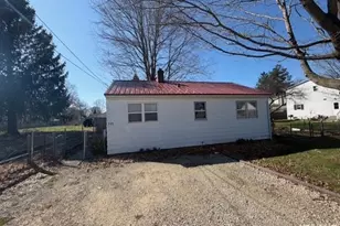 111 S Lake St, Lakeville, IN 46536 - Photo 1