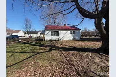 111 S Lake Street, Lakeville, IN 46536 - Photo 5