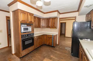 15566 Signal Hill Ct, Granger, IN 46530 - Photo 7