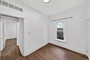 526 S 35th St, South Bend, IN 46615 - Photo 23