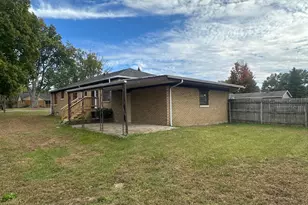 19669 Burke St, South Bend, IN 46637 - Photo 3