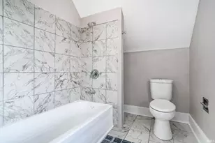 131 E 6th St, Mishawaka, IN 46544 - Photo 19