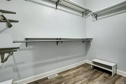 24742 W Maple Way, South Bend, IN 46628 - Photo 13