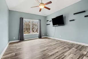 24742 W Maple Way, South Bend, IN 46628 - Photo 9