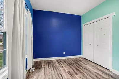 24742 W Maple Way, South Bend, IN 46628 - Photo 15