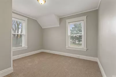 726 W Lasalle Avenue, South Bend, IN 46601 - Photo 15