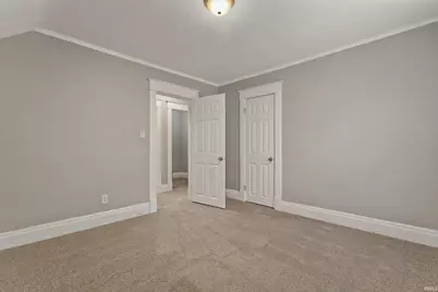 726 W Lasalle Avenue, South Bend, IN 46601 - Photo 19