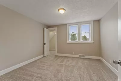 1621 Magnolia Street, South Bend, IN 46613 - Photo 17