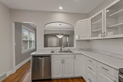 1621 Magnolia Street, South Bend, IN 46613 - Photo 9