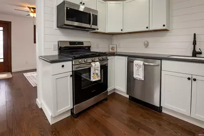 1120 Hickory Street, Niles, MI 49120 - Photo 9