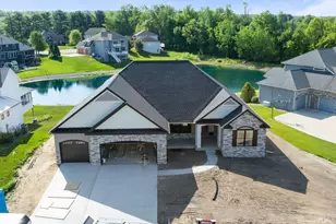 18470 Forest Glade Dr, South Bend, IN 46637 - Photo 1