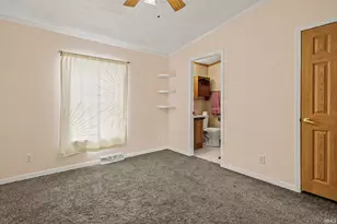 29743 Ashford Dr, Elkhart, IN 46514 - Photo 19