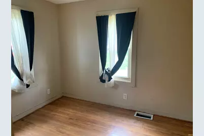 412 W Marion Street, Mishawaka, IN 46546 - Photo 3