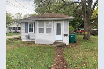 412 W Marion Street, Mishawaka, IN 46546 - Photo 1