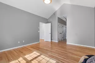 50558 Hollybrook Dr, Granger, IN 46530 - Photo 13