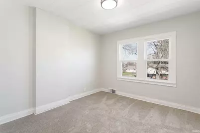 712 W Calvert Street, South Bend, IN 46613 - Photo 9