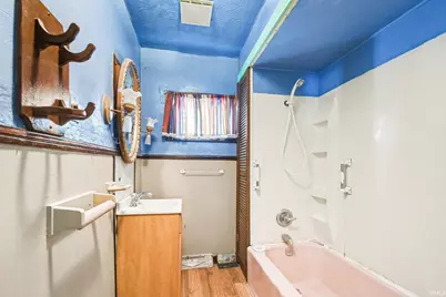 2005 Panama Street, Mishawaka, IN 46544 - Photo 17