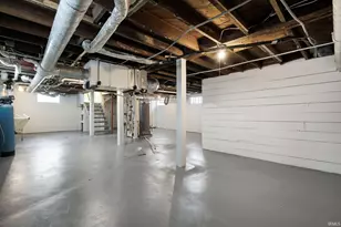 612 N State St, Mishawaka, IN 46544 - Photo 27