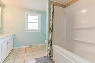 55136 Sundown Rd, South Bend, IN 46628 - Photo 15