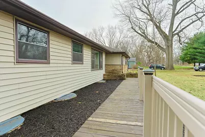 55136 Sundown Road, South Bend, IN 46628 - Photo 3