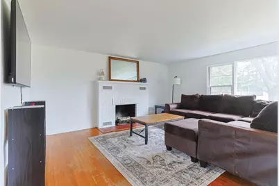 55136 Sundown Road, South Bend, IN 46628 - Photo 5