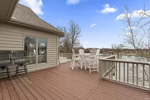 1015 E Grove St, Mishawaka, IN 46545 - Photo 7