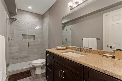 1015 E Grove Street, Mishawaka, IN 46545 - Photo 33