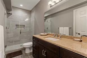 1015 E Grove St, Mishawaka, IN 46545 - Photo 33