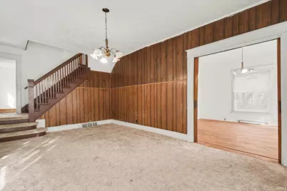 807 Diamond Avenue, South Bend, IN 46628 - Photo 9