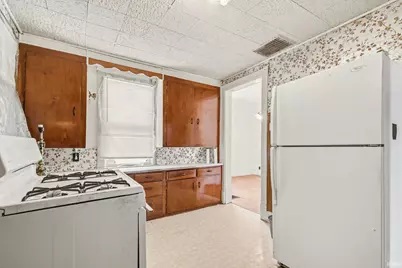 807 Diamond Avenue, South Bend, IN 46628 - Photo 15