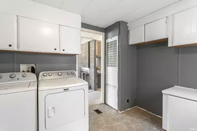 12514 Bonnie Lane, Middlebury, IN 46540 - Photo 9