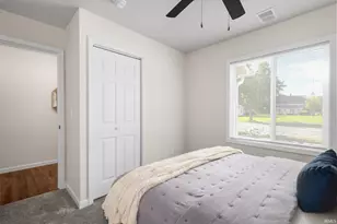 214 N Brookfield St, South Bend, IN 46628 - Photo 19