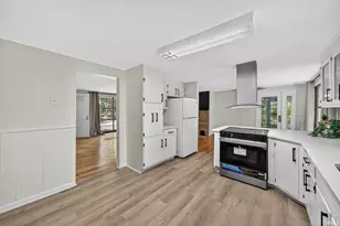 55260 Filbert Rd, Mishawaka, IN 46545 - Photo 11