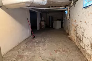 1521 Van Buren St, South Bend, IN 46628 - Photo 11