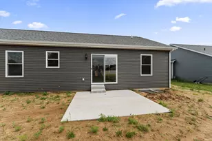 1205 Stacey&apos S Meadow Ln, North Liberty, IN 46554 - Photo 17