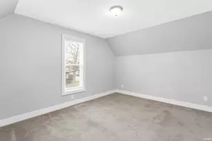 221 Harrison St, Mishawaka, IN 46544 - Photo 19