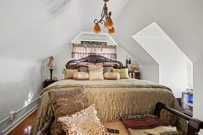 2246 Beverly Place, South Bend, IN 46616 - Photo 11