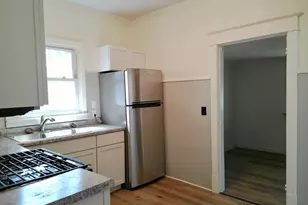 1133 N Brookfield St, South Bend, IN 46628 - Photo 5