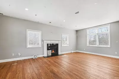 330 N Sunnyside Avenue, South Bend, IN 46617 - Photo 5