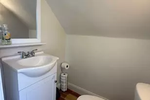 713 E Fairview Ave, South Bend, IN 46614 - Photo 15