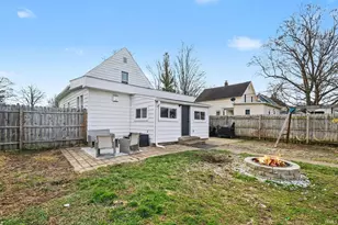 1009 S 26th St, South Bend, IN 46615 - Photo 21