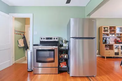 239 E Edgar Avenue, Mishawaka, IN 46545 - Photo 11