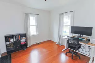 239 E Edgar Ave, Mishawaka, IN 46545 - Photo 5