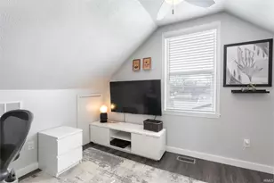 1749 Linden Ave, Mishawaka, IN 46544 - Photo 23