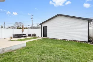 1749 Linden Ave, Mishawaka, IN 46544 - Photo 25