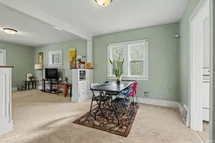 215 W Broadway St, Mishawaka, IN 46545 - Photo 9