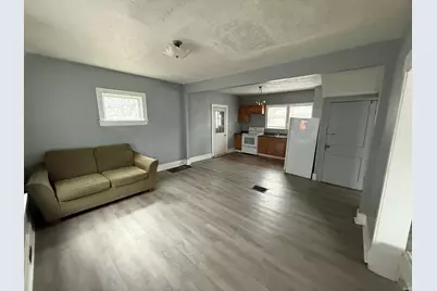 613 E Broadway Street, South Bend, IN 46601 - Photo 5