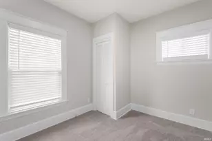 1123 S 21st St, South Bend, IN 46615 - Photo 13